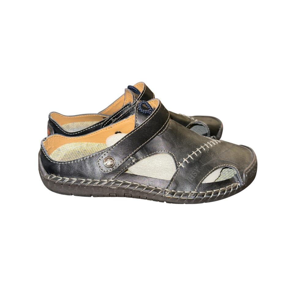 ⭐️ Women’s Black Leather Slide Shoes Size 9. Comfort.Casual. Everyday. Ergonomic